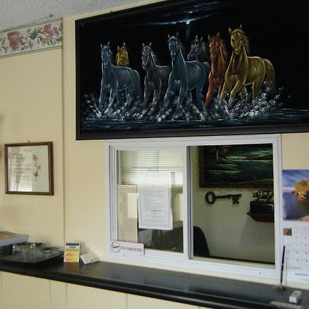 Glenview Motel Dubuque Εξωτερικό φωτογραφία