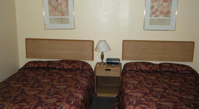 Glenview Motel Dubuque Δωμάτιο φωτογραφία