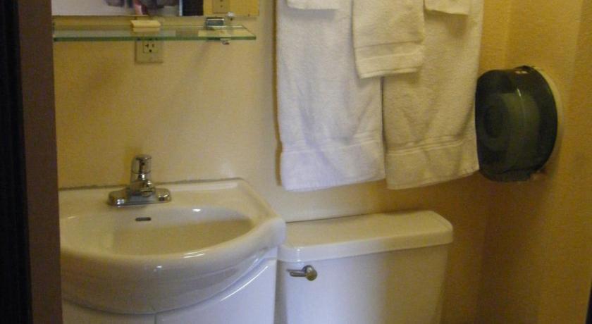 Glenview Motel Dubuque Δωμάτιο φωτογραφία